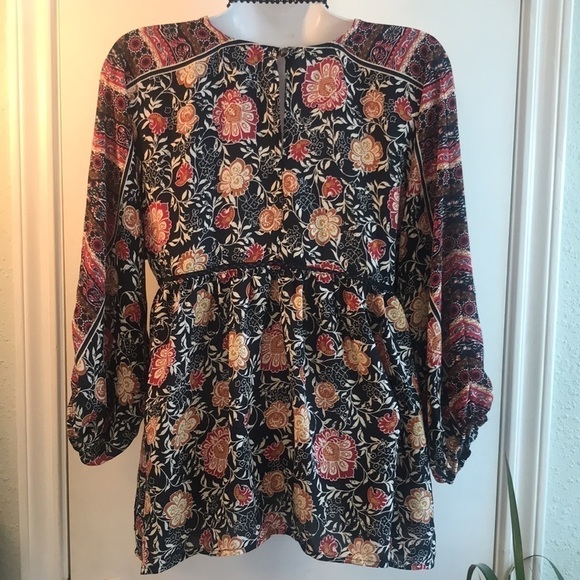 Knox Rose Boho Peasant Top - Picture 6 of 13